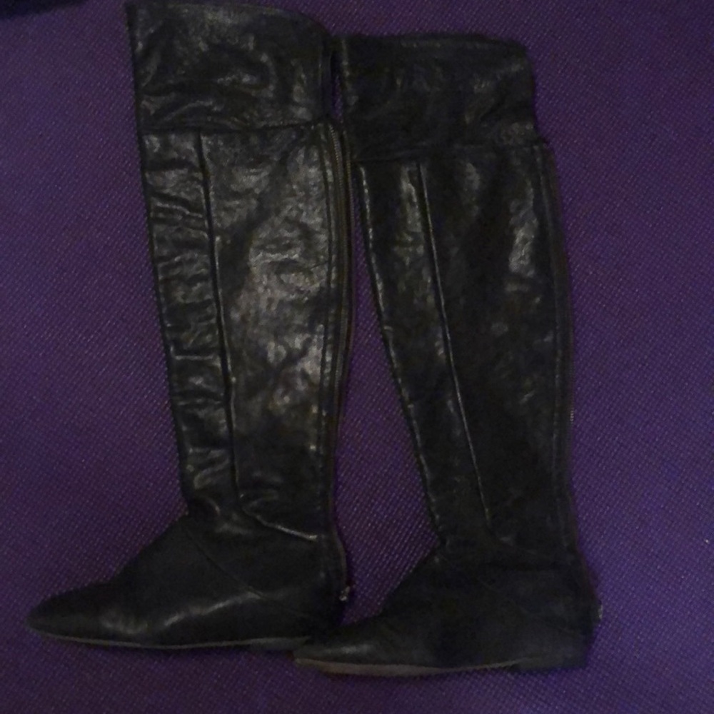 Size 6. Over the knee black leather boots